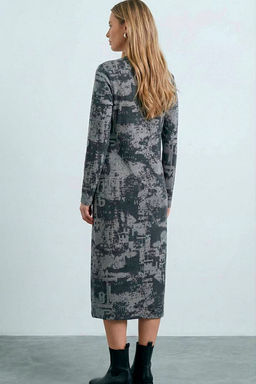 71552у Платье