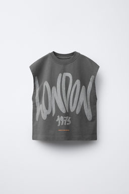 GRAFFITI PRINT T-SHIRT