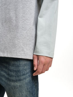 Лонгслив для мальчика с подзорным рукавом 22-0228 - Mini maxi фото 9