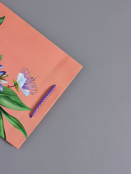 Пакет подарочный ламинированный «Цветы эмоций», персиковый, 18×22.3×10 см