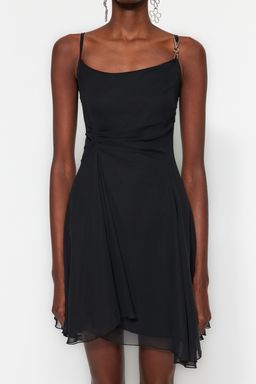 TRENDYOLMILLA Siyah A-Kesim Astarl? Dokuma Sifon K?sa Abiye Gece Elbise TPRSS23EL00033  фото 12