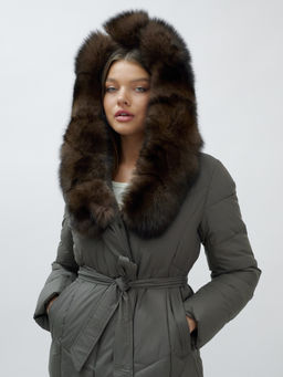Пальто женское зимние с мехом песец люкс класса серого цвета 625Sr