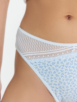 Цена за 2 штуки! Трусы женские классические голубые с веточками веточки на голубом 412055 - Mark formelle фото 6