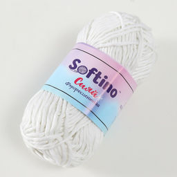 Цена за 2 шт. Пряжа для вязания спицами, крючком светящаяся 100% лавсан Softino «Сияй», 50 г, 50 м, белая