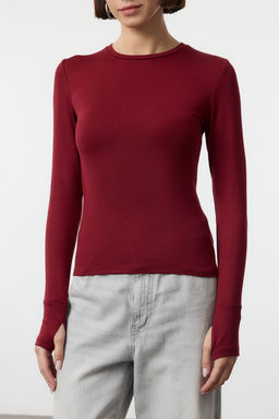 Bordo Viskon/Yumusak Kumasl? Parmak Gecme Detayl? Esnek Orme Bluz TWOAW25BZ00014