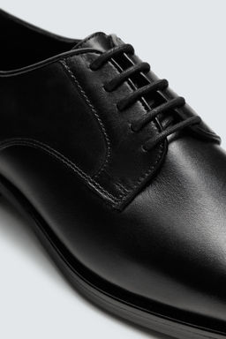 LEATHER DRESS SHOES