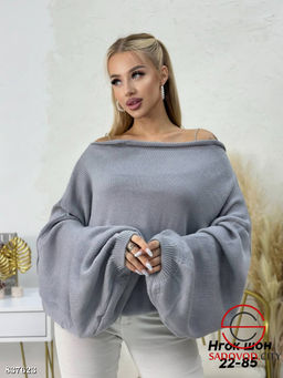 Свитер женский с широкими рукавами