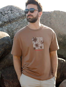 Свободная футболка с авторским принтом