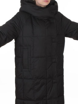 8892 BLACK Пальто зимнее женское (200 гр. холлофайбер)