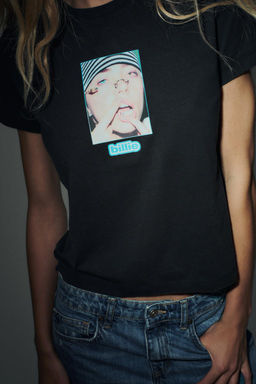 BILLIE EILISH BRAVADO T-SHIRT - Zara фото 3