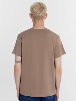 Однотонная хлопковая футболка в оттенке мокко мокко 111773 - Mark formelle фото 3