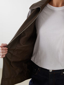 Oversize Kad?n Deri G?r?n?ml? Ceket