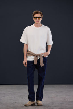 Trendyol Studio Ekru Oversize T-Shirt TMNAW26TS00003