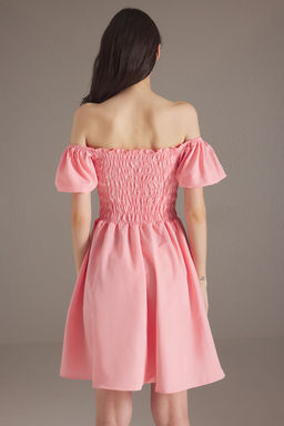 Pembe Duz Gipeli K?sa / Mini Dokuma Elbise TWOSS25EL00670 - Trendyolmilla фото 4