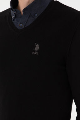 Erkek Slim Fit V Yaka Siyah Basic Kazak