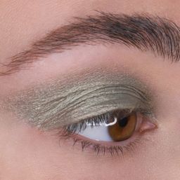 RELOUIS Тени жидкие сатиновые Satin Liquid Eyeshadow т.21 Oliva Toscana фото 3