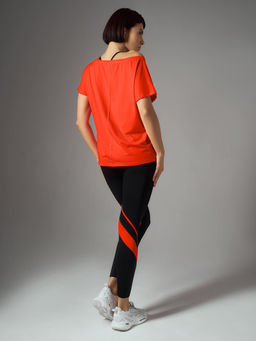 Футболка свободного силуэта на одно плечо - NEVERLATE фото 6