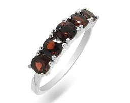 Кольцо из серебра гранат, Джоли