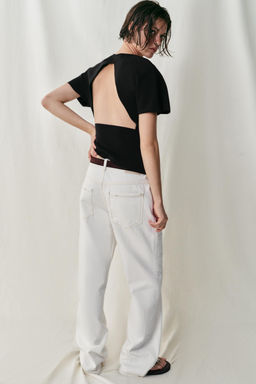 TOP CUT OUT MANGA CORTA / Negro - Zara фото 6