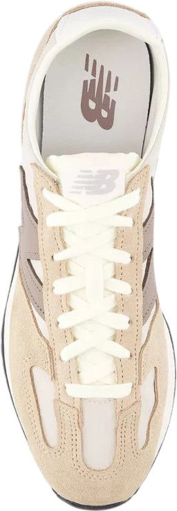 Кроссовки взрослые