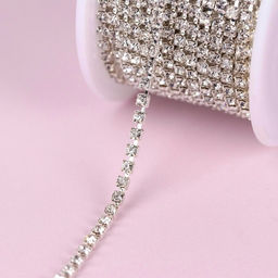 Цепь со стразами, металл, стекло, 2 мм, 9±1 м, цвет серебряный