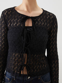 Ba?lamal? Yaka Dantelli Kad?n H?rka