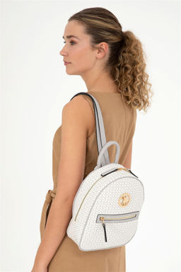 Женский белый рюкзак Неожиданная скидка в корзине