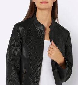 Кожаная куртка, черная