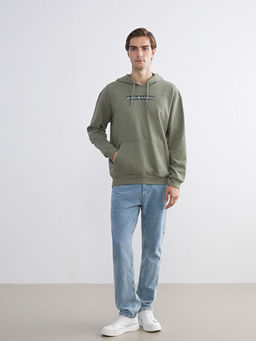 Uzun Kollu Bask?l? Erkek Hoodie