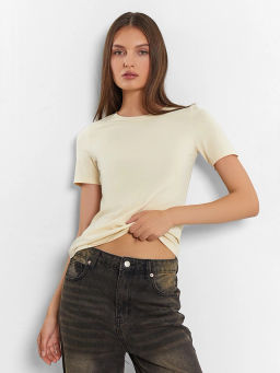 УЦЕНКА! МАЛОМЕРИТ НА 1,5 РАЗМЕРА!!! Футболка женская скимс базовая облегающая - Mark formelle фото 5