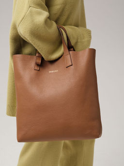 Кожаная сумка шоппер Deboro 30954 орех