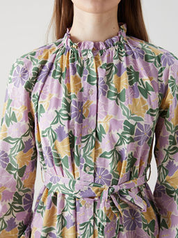 F?rf?rl? Dik Yaka ?i?ekli G?mlek Elbise