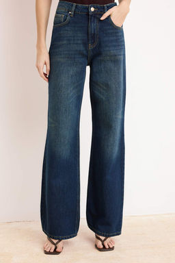 Koyu Mavi YUMUSACIK Tencel Kar?s?ml? Yuksek Bel Wide Leg Jeans TWOSS26JE00137