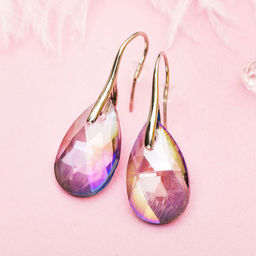 Серьги со стразами Иллюзион эксклюзив капля, цвет радужный в золоте - Queen fair фото 2