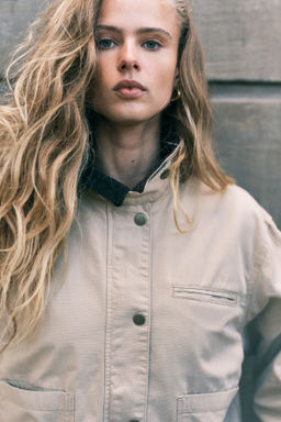 Cazadora de lona con cuello de pana - H&m фото 7