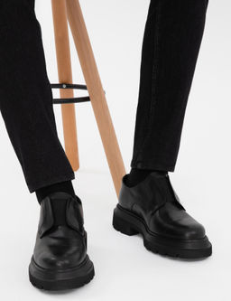 Черные туфли