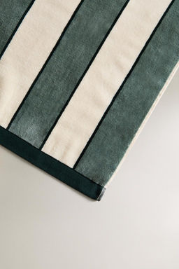 STRIPED VELOUR BEACH TOWEL - Zara фото 4