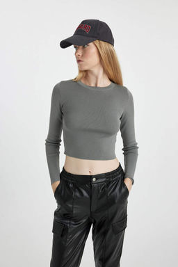 Cool Slim Fit свитер с круглым вырезом