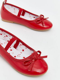 Fiyonk Detayl? K?z Bebek Babet