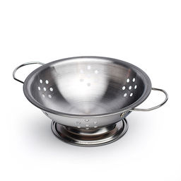 Набор детской посуды "Шеф поварёнок" в контейнере