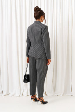 Костюм Beautiful Free 6418 полоска серая