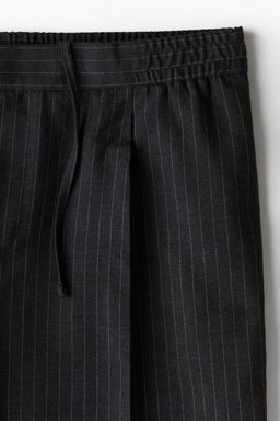 Pantalon con raya Regular Fit - H&m фото 7