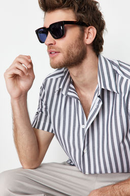 Gri Slim Fit Cizgili Gomlek K?sa Kollu TMNSS24GO00038 - Trendyolmilla фото 3