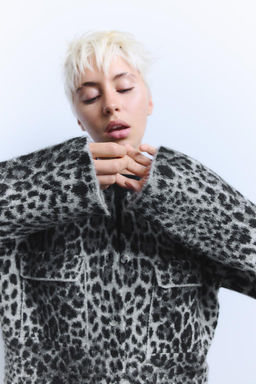 ANIMAL JACQUARD KNIT JACKET - Zara фото 4