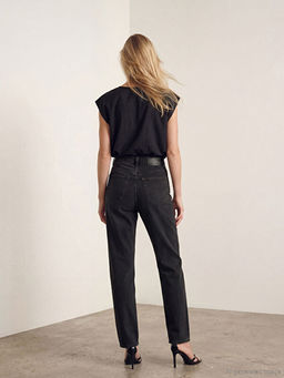 Straight Fit Y?rt?k Detayl? Kad?n Jean Pantolon