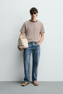 CAMISETA JACQUARD RAYAS CONTRASTE / Marr?n