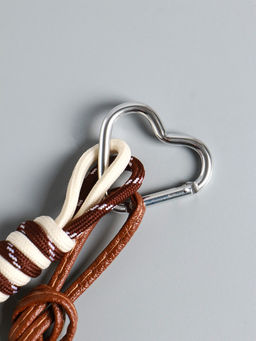 Брелок для ключей на карабине кожзам, текстиль «Лошадка с сердечком», с узлом, на сумку, рюкзак, 26×10×1.5 см