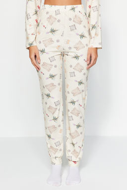 Trendyolmilla Krem %100 Pamuklu K?s Temal? Orme Pijama Tak?m? THMAW24PT00118