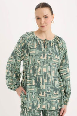 Regular Fit Buzgulu Yaka Desenli Uzun Kollu Bluz