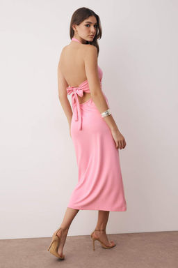 Pembe Boyundan Gecmeli Baglama Detayl? Esnek Duz Midi Orme Elbise TWOSS25EL00902 - Trendyolmilla фото 5